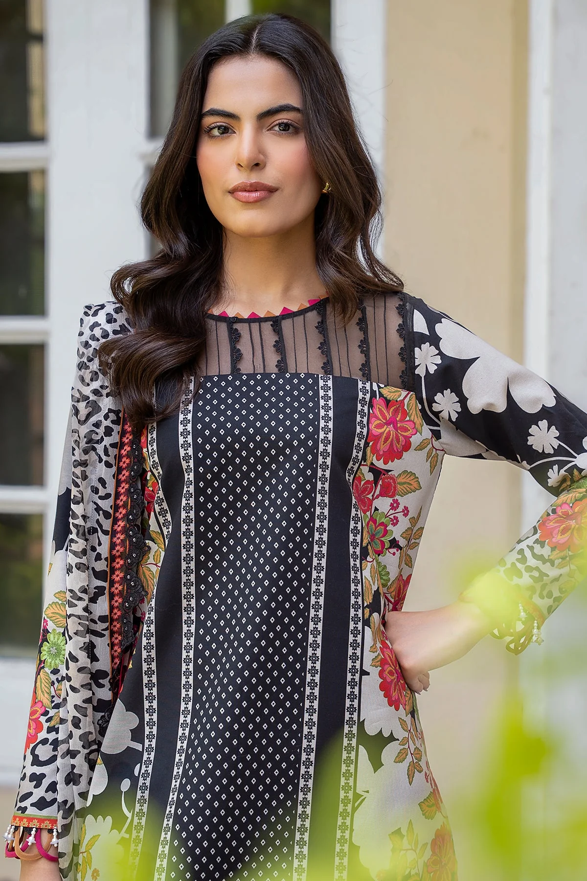 3-PC Printed Lawn Suit CP6-21 PSOK - Image 2