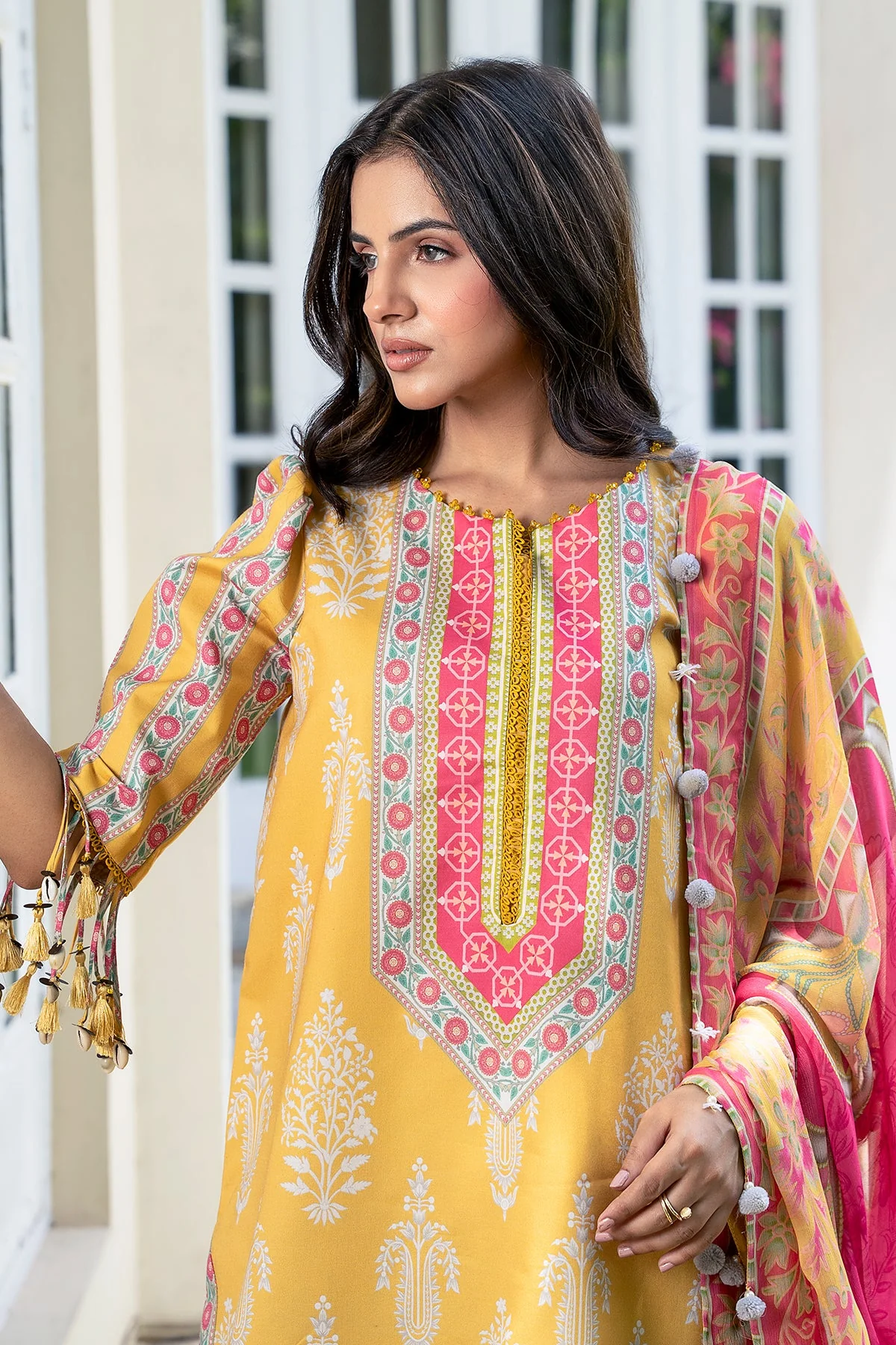 3-PC  Printed Lawn Suit CP6-26 PSOK - Image 2