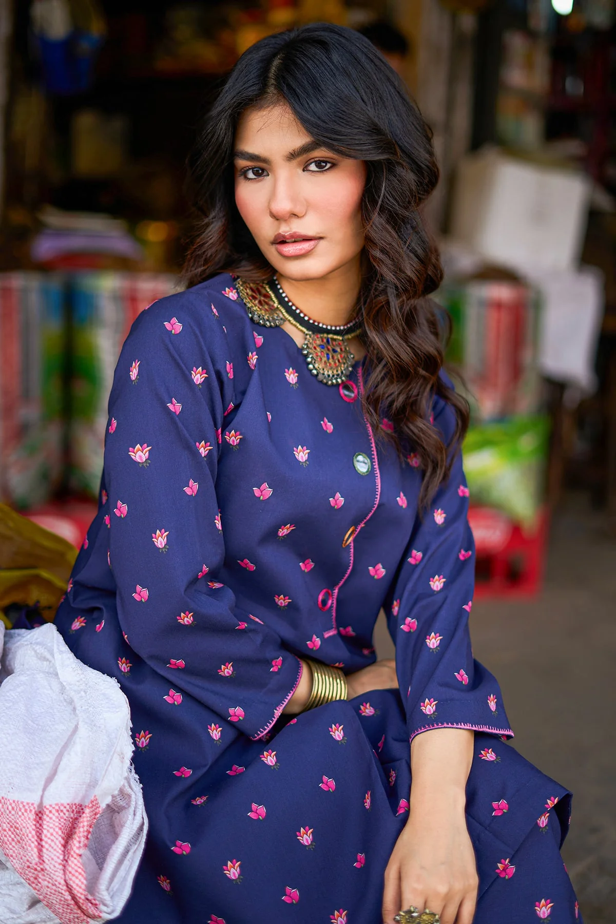 2-PC  Printed Lawn  CPM-6-204 - Image 2