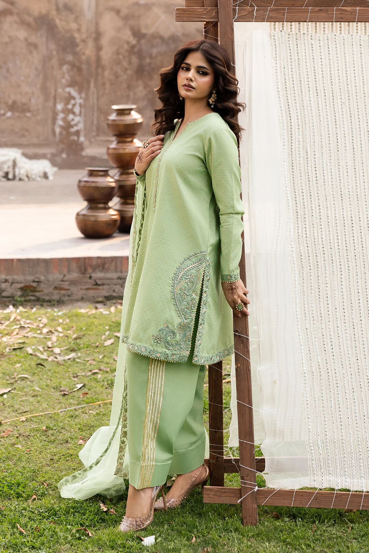 3-PC Embroidered Raw-Silk Suit CMA-6-337 - Image 3