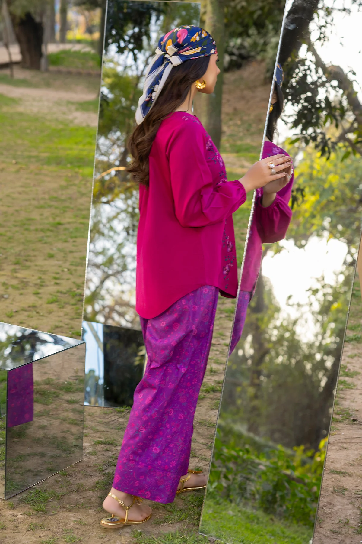 2-PC Embroidered Lawn Suit CNP-5-09 - Image 3
