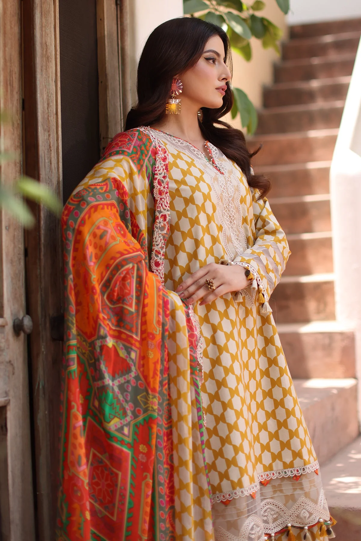 3-PC Stitched Embroidered Lawn  Collection RN6-09 PSOK - Image 3