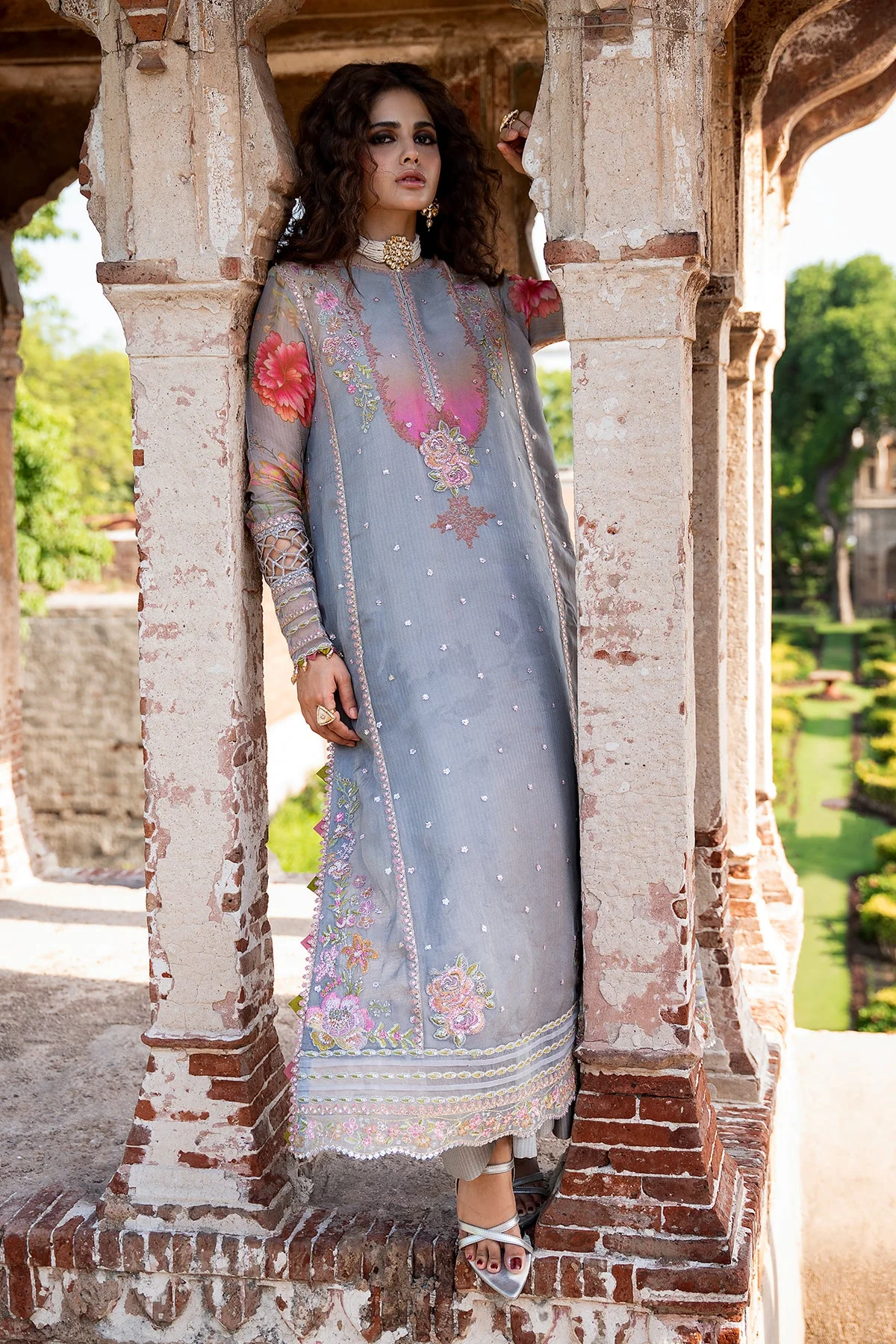 3-PC Embroidered Chiffon Collection VSLW6-03 PSOK - Image 5