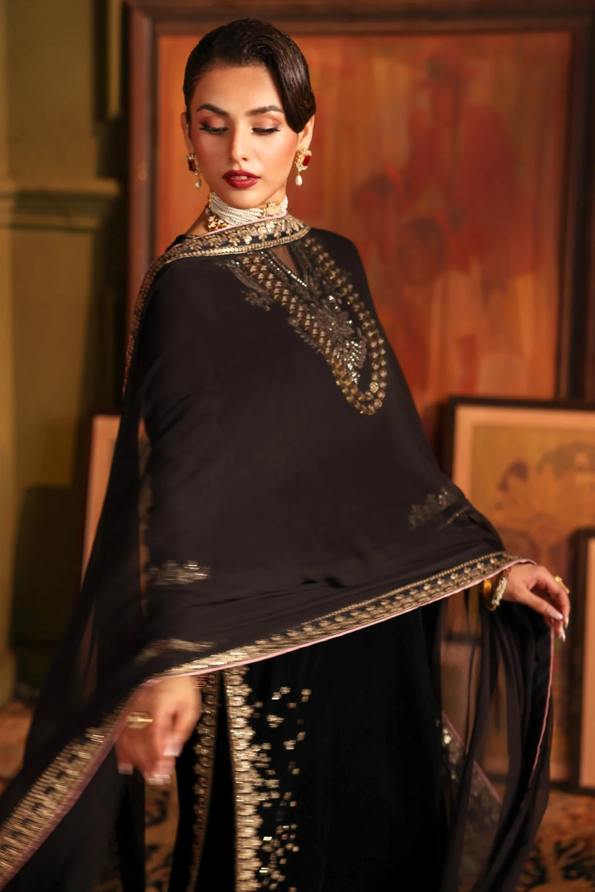 3-PC Embroidered Velvet Shirt with Embroidered Chiffon Dupatta and Trouser VVT-5-16 - Image 2